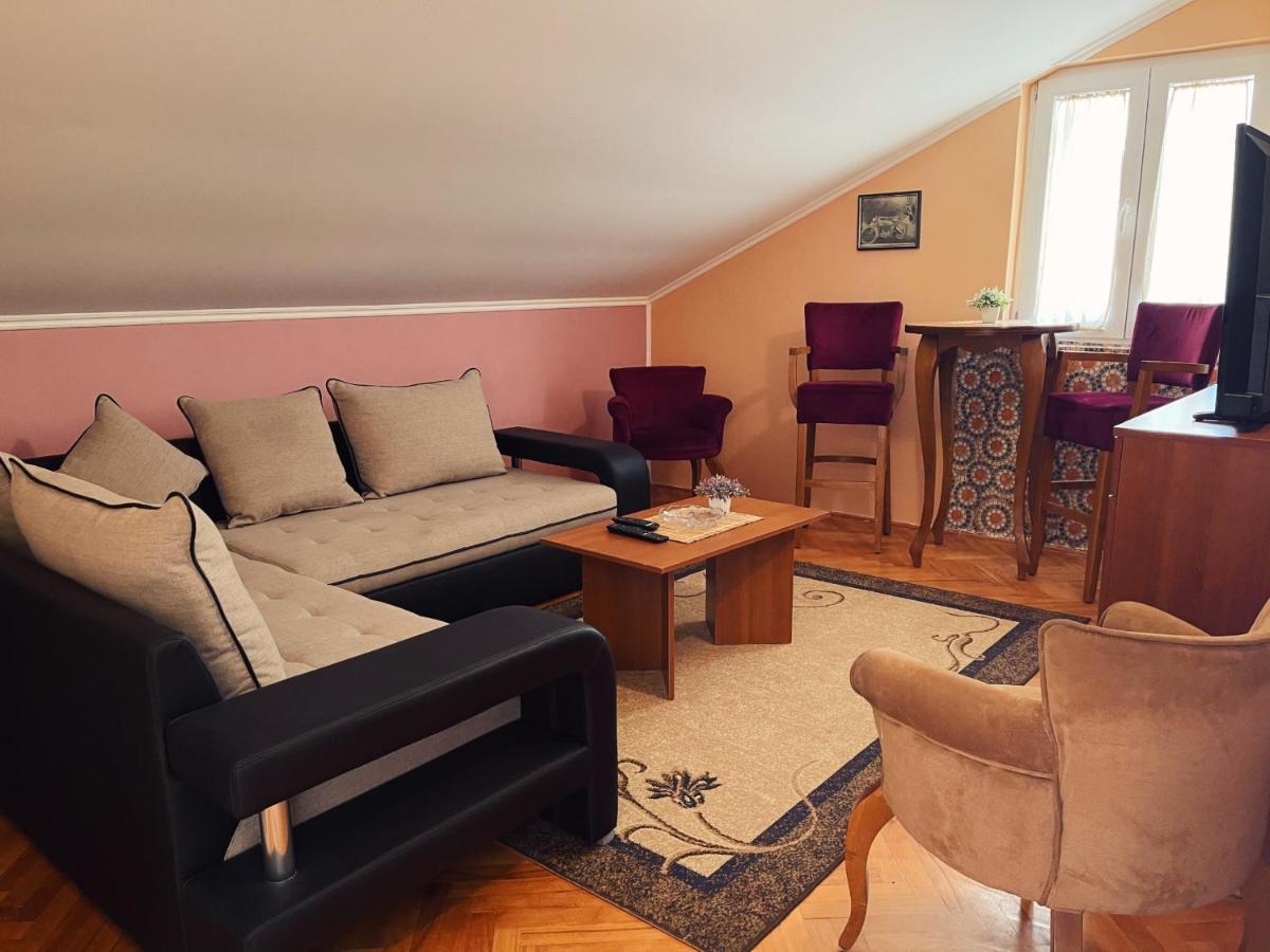 Hotel Vila Duricic 300M Od Mora Ðenovići Zewnętrze zdjęcie
