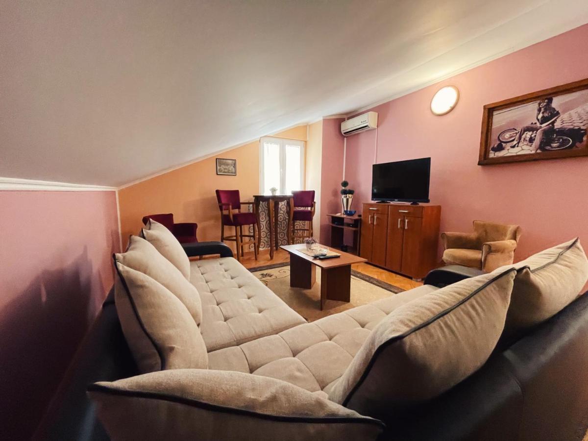 Hotel Vila Duricic 300M Od Mora Ðenovići Zewnętrze zdjęcie