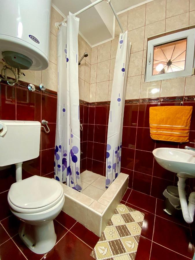 Hotel Vila Duricic 300M Od Mora Ðenovići Zewnętrze zdjęcie