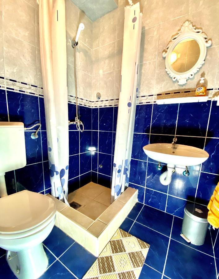 Hotel Vila Duricic 300M Od Mora Ðenovići Zewnętrze zdjęcie