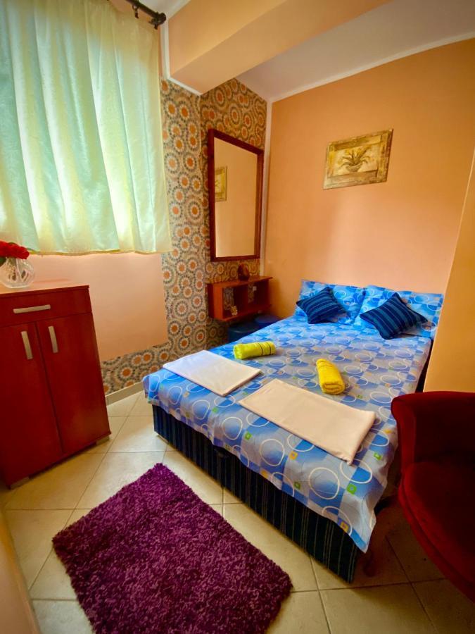 Hotel Vila Duricic 300M Od Mora Ðenovići Zewnętrze zdjęcie