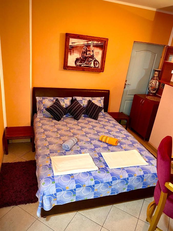 Hotel Vila Duricic 300M Od Mora Ðenovići Zewnętrze zdjęcie