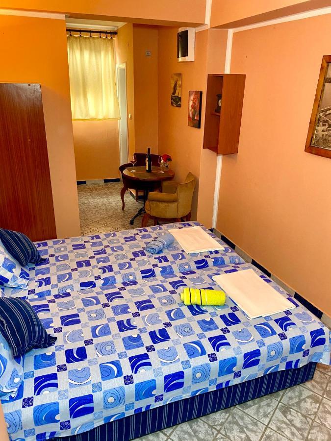 Hotel Vila Duricic 300M Od Mora Ðenovići Zewnętrze zdjęcie