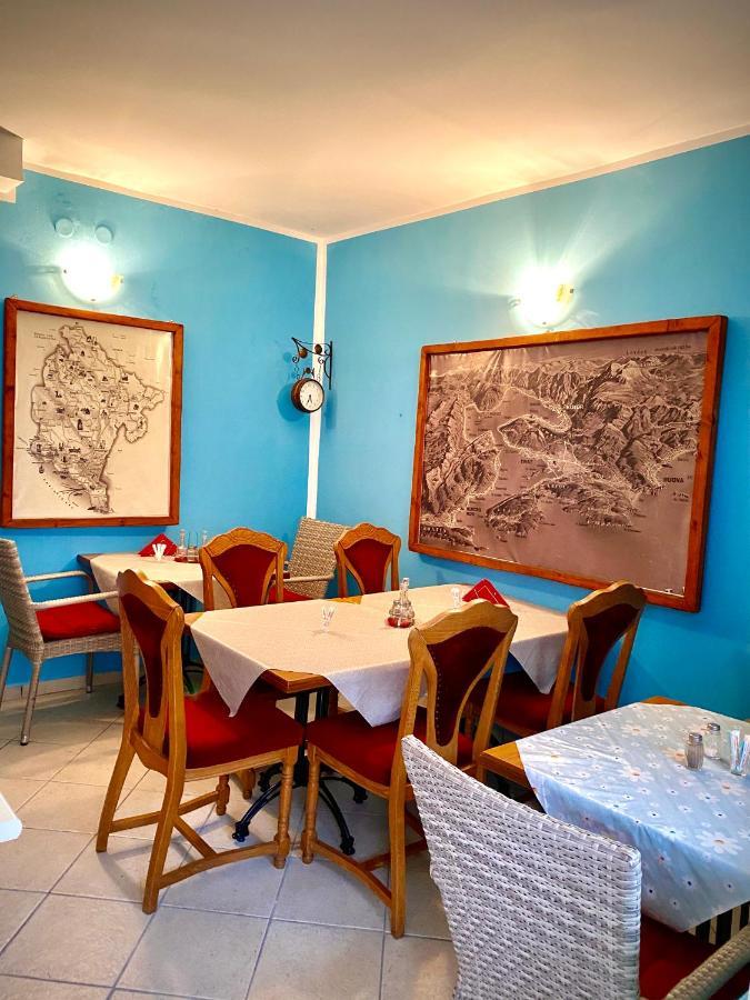 Hotel Vila Duricic 300M Od Mora Ðenovići Zewnętrze zdjęcie