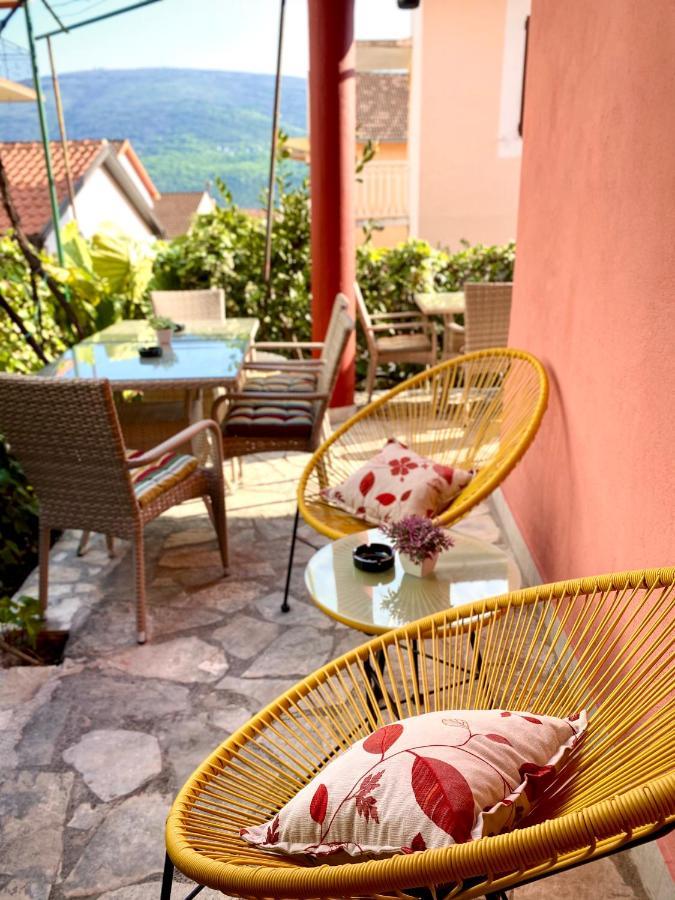 Hotel Vila Duricic 300M Od Mora Ðenovići Zewnętrze zdjęcie